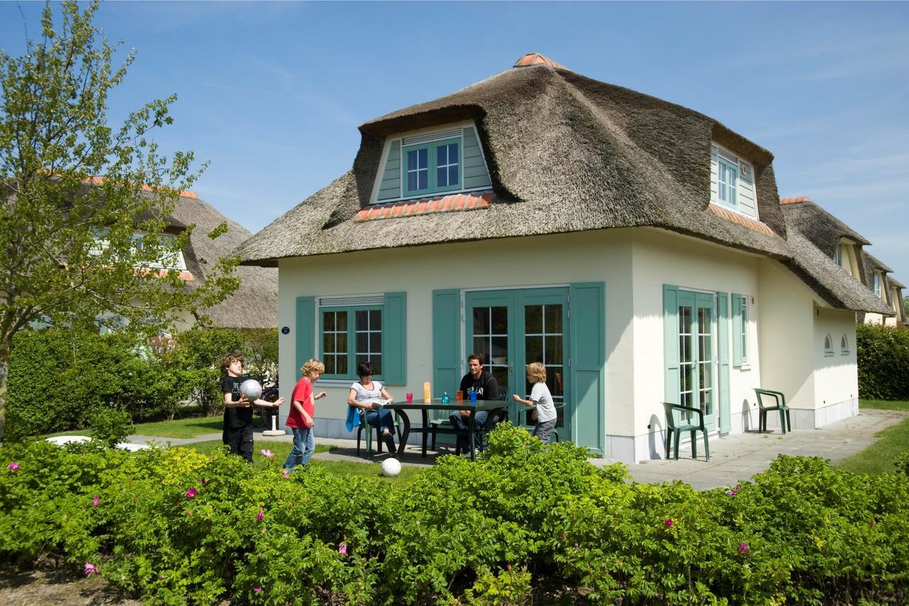 Roompot Buitenhof Домбург Номер фото